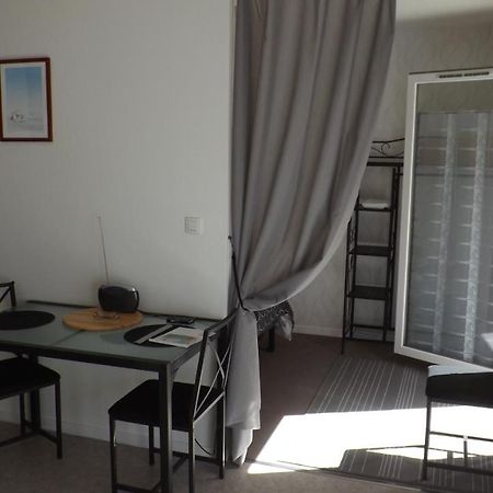סן מלו Appartement T2 ,Parking Prive,Terrasse, 10 Mns A Pieds De La Cite Corsaire Et Ses Plages מראה חיצוני תמונה